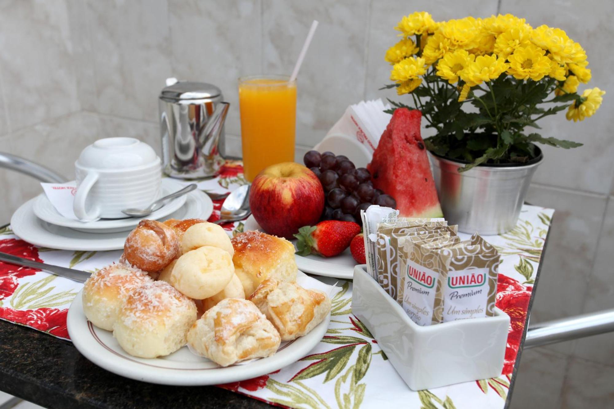 Hotel Mengo Palace 3*