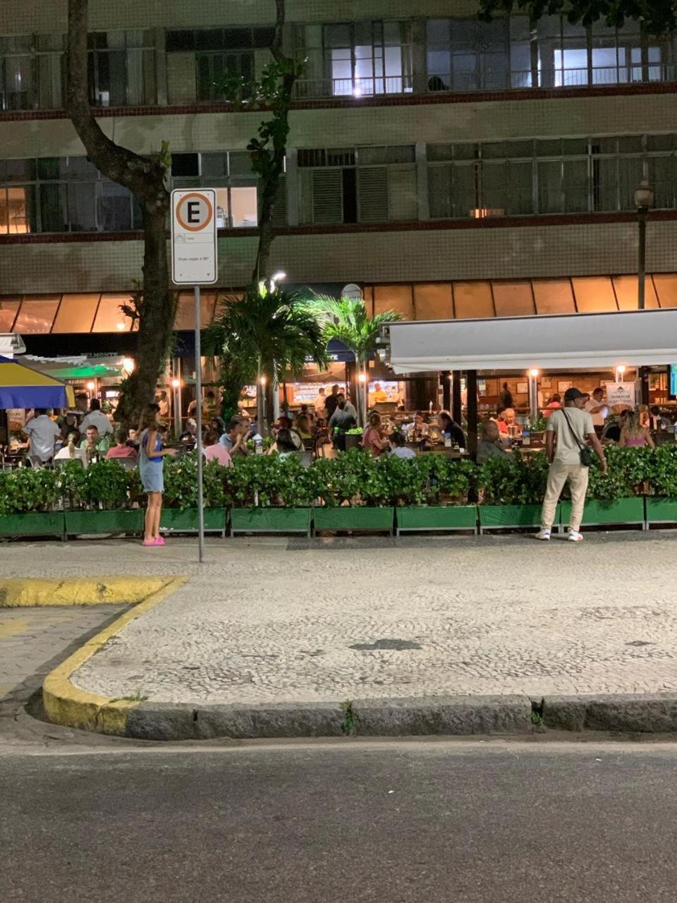 Deluxe Vista Mar Copacabana - Entrada Independente Casa de hóspedes Rio de Janeiro