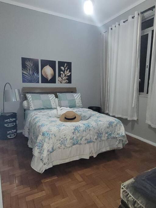 Excelente Em Copacabana Com 2 Quartos *