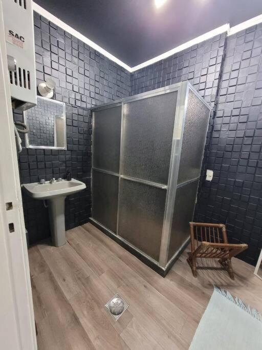 Apartamento Excelente Em Copacabana Com 2 Quartos