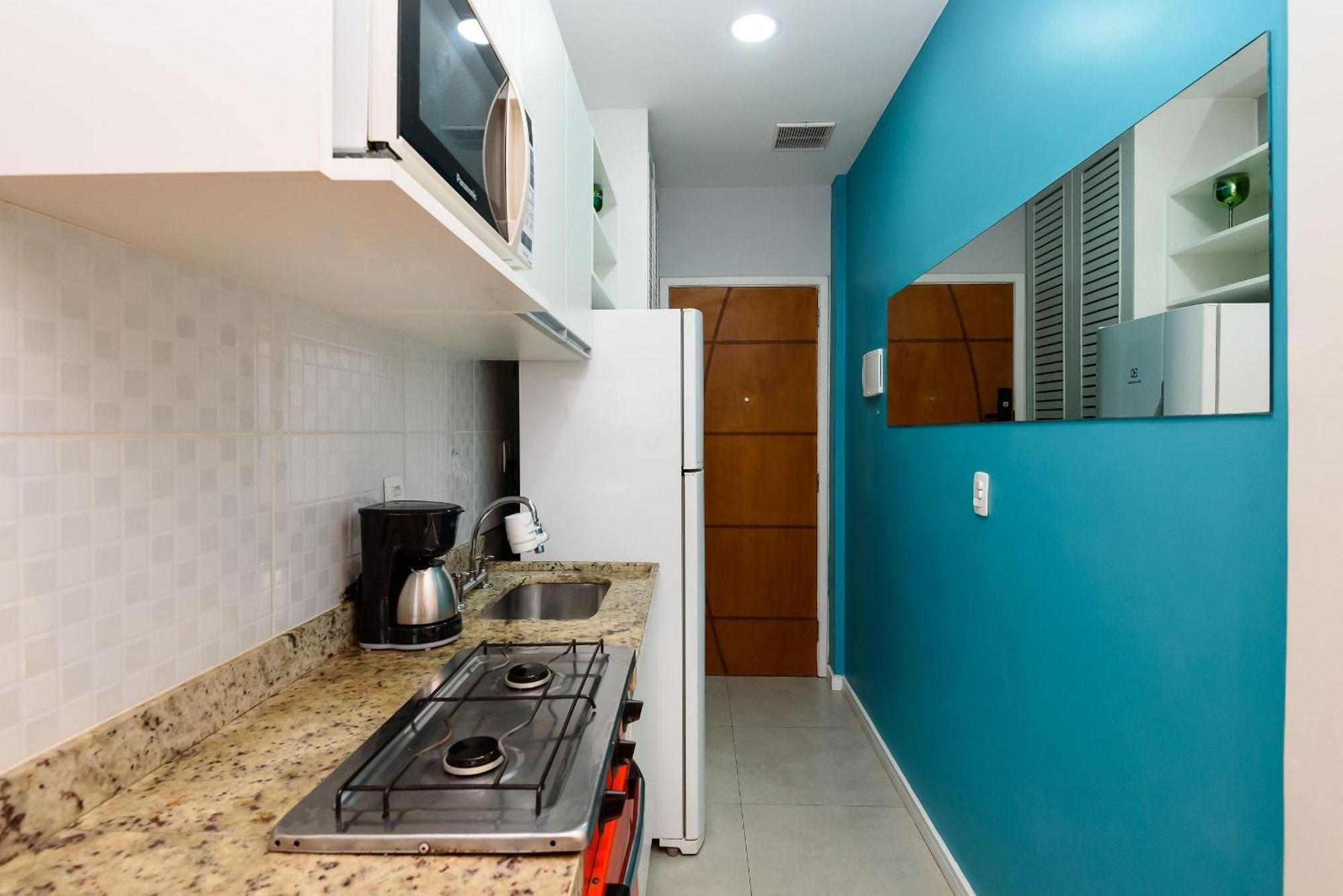 Apartamento Com Vista Mar Em Copacabana | Mvc 15/911 *