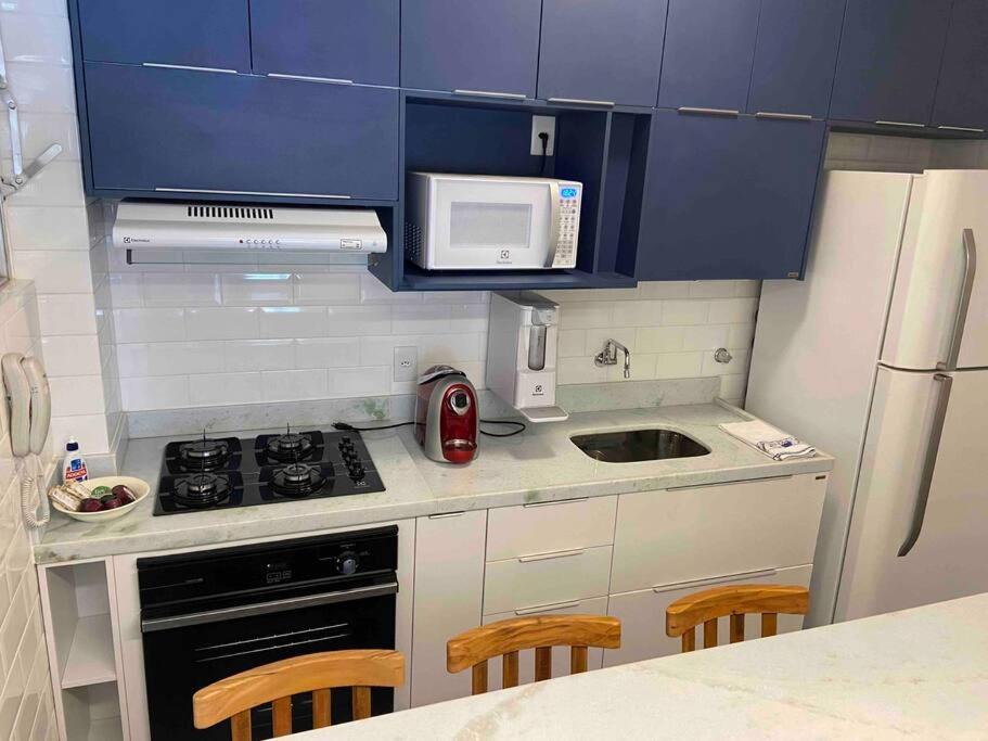 Belo Renovado 3 Quartos Em Copacabana Apartamento *
