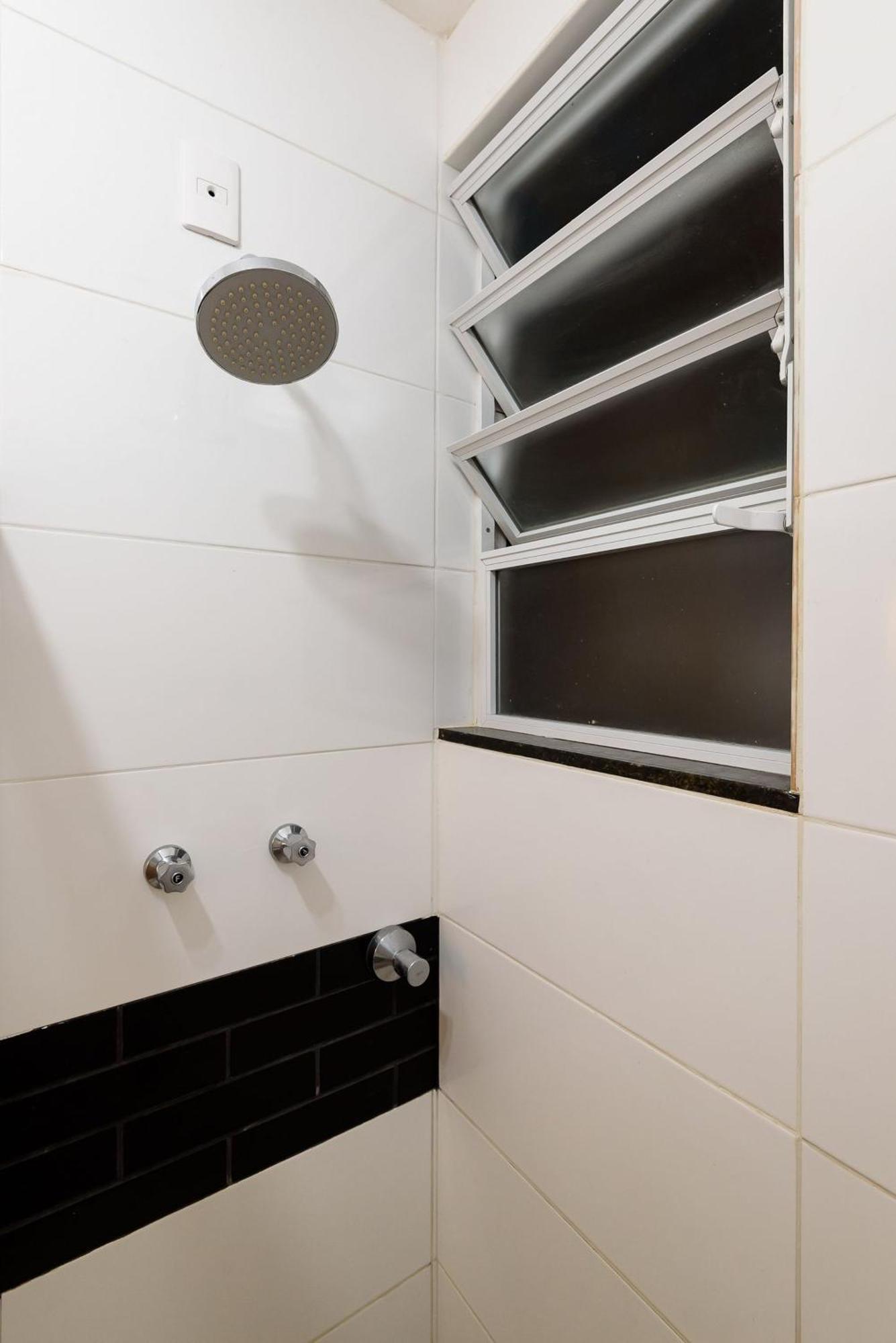 A 200m Da | Nsc 1085/605 Apartamento *