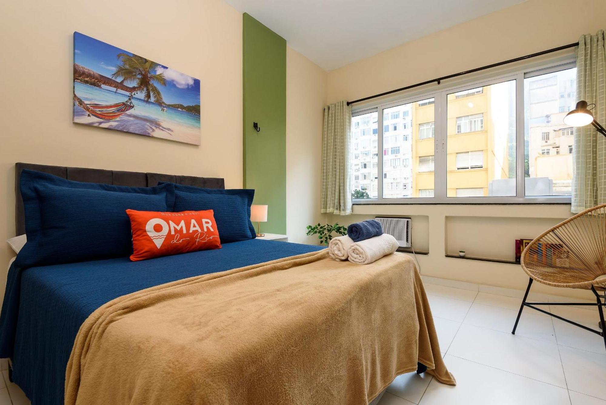 Apartamento A 200m Da | Nsc 1085/605 *