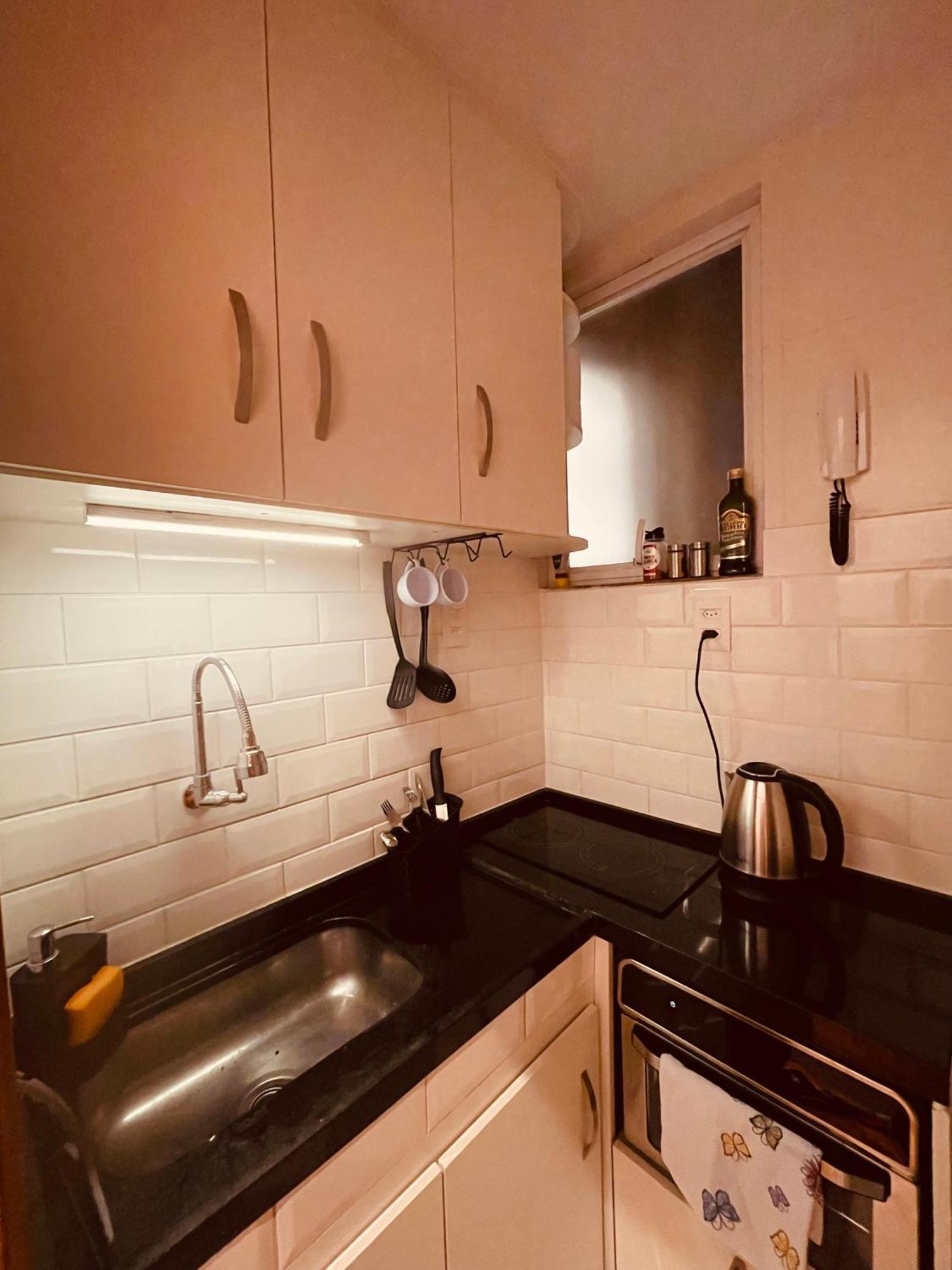 Quadra Praia! Loft Industrial Requintado Novo 4 Pessoas Vizinho Copacabana Palace! * Rio de Janeiro