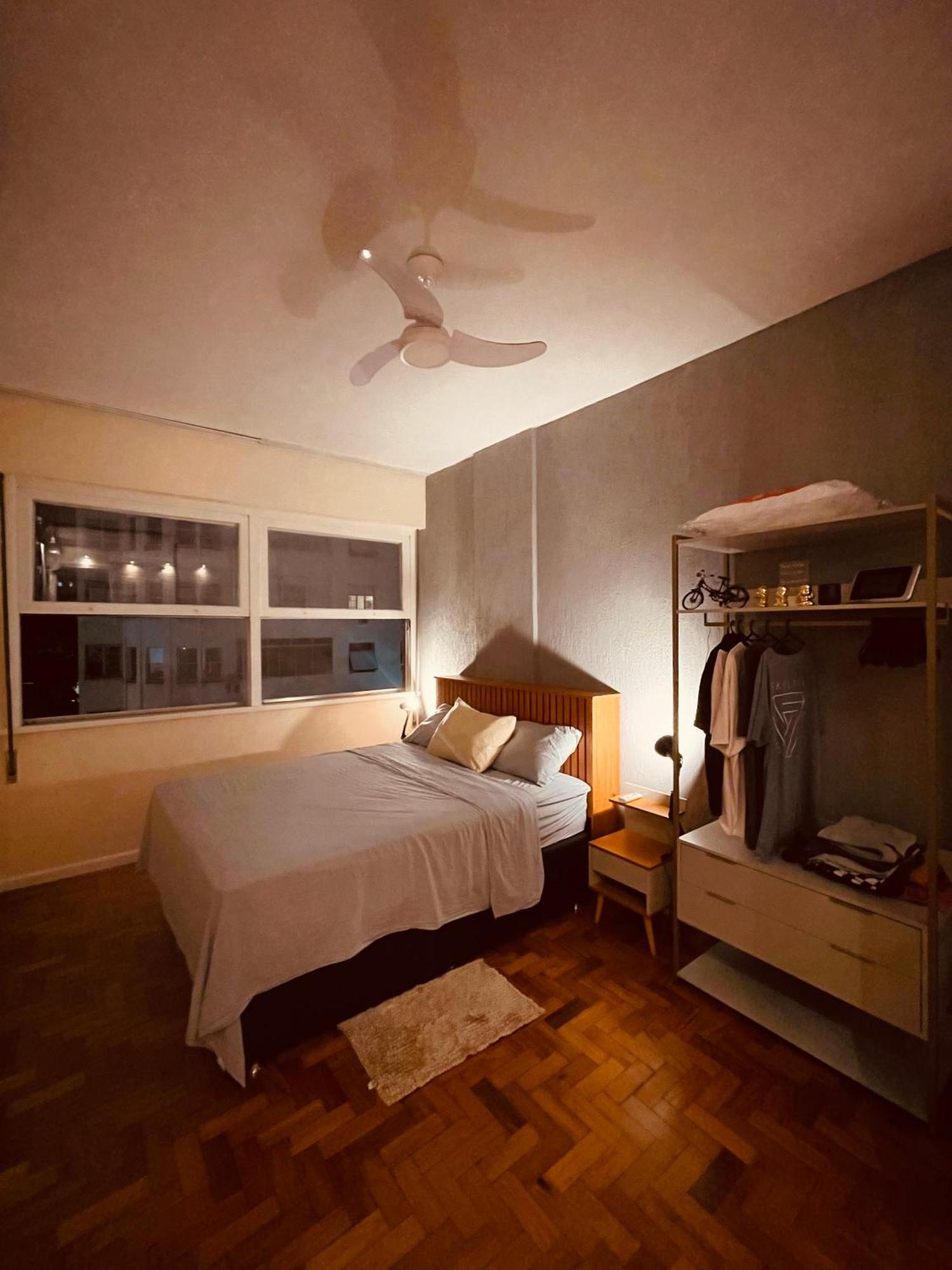 Quadra Praia! Loft Industrial Requintado Novo 4 Pessoas Vizinho Copacabana Palace! *