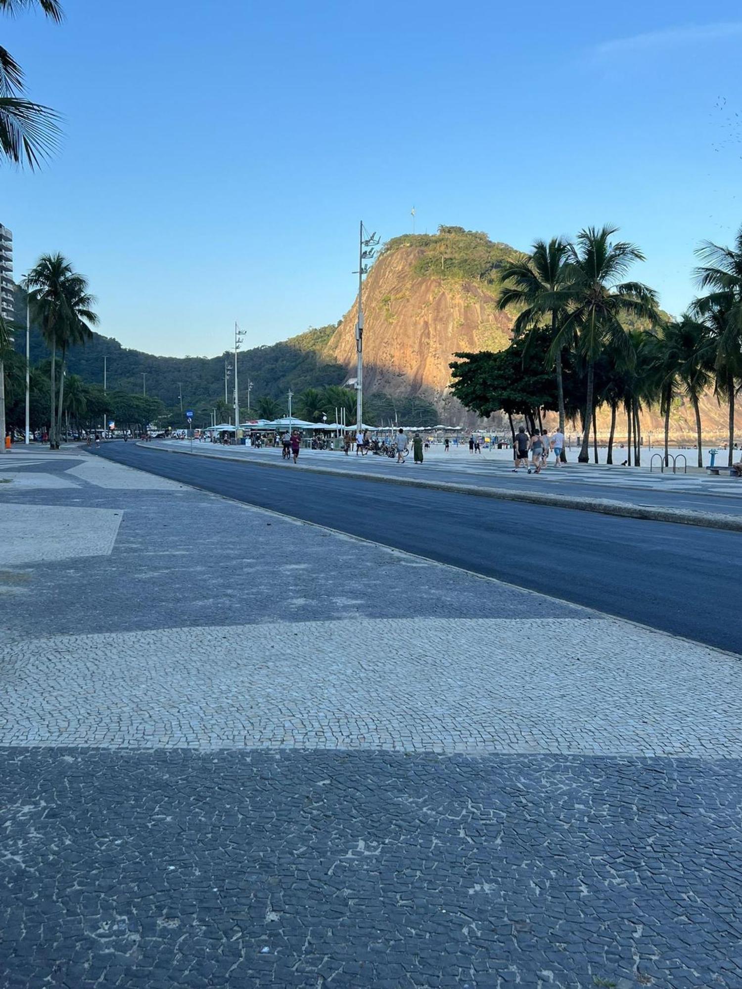 Apartamento Charmoso Studio A 2min Da Praia Do Leme! Rio de Janeiro