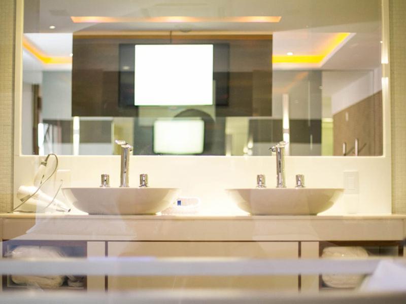 Hotel Corinto 3*
