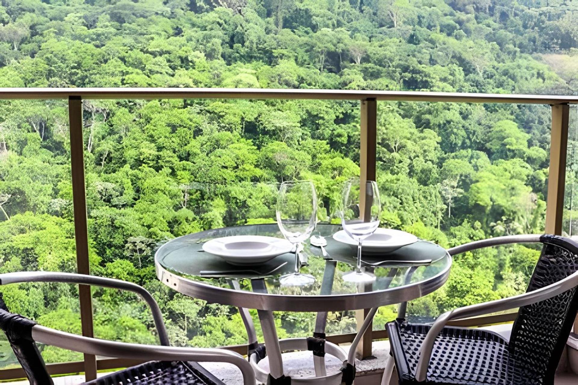 Flat Vpm - Cozinha, Varanda, Ar Cond, Estacionamento, Cama Queen, Vista Incrivel, 400mb Wi-fi, Tv Smart, Servicos De Streaming, Ducha Forte, Proximo A Barra Da Tijuca E Recreio, 10min De Carro Da
