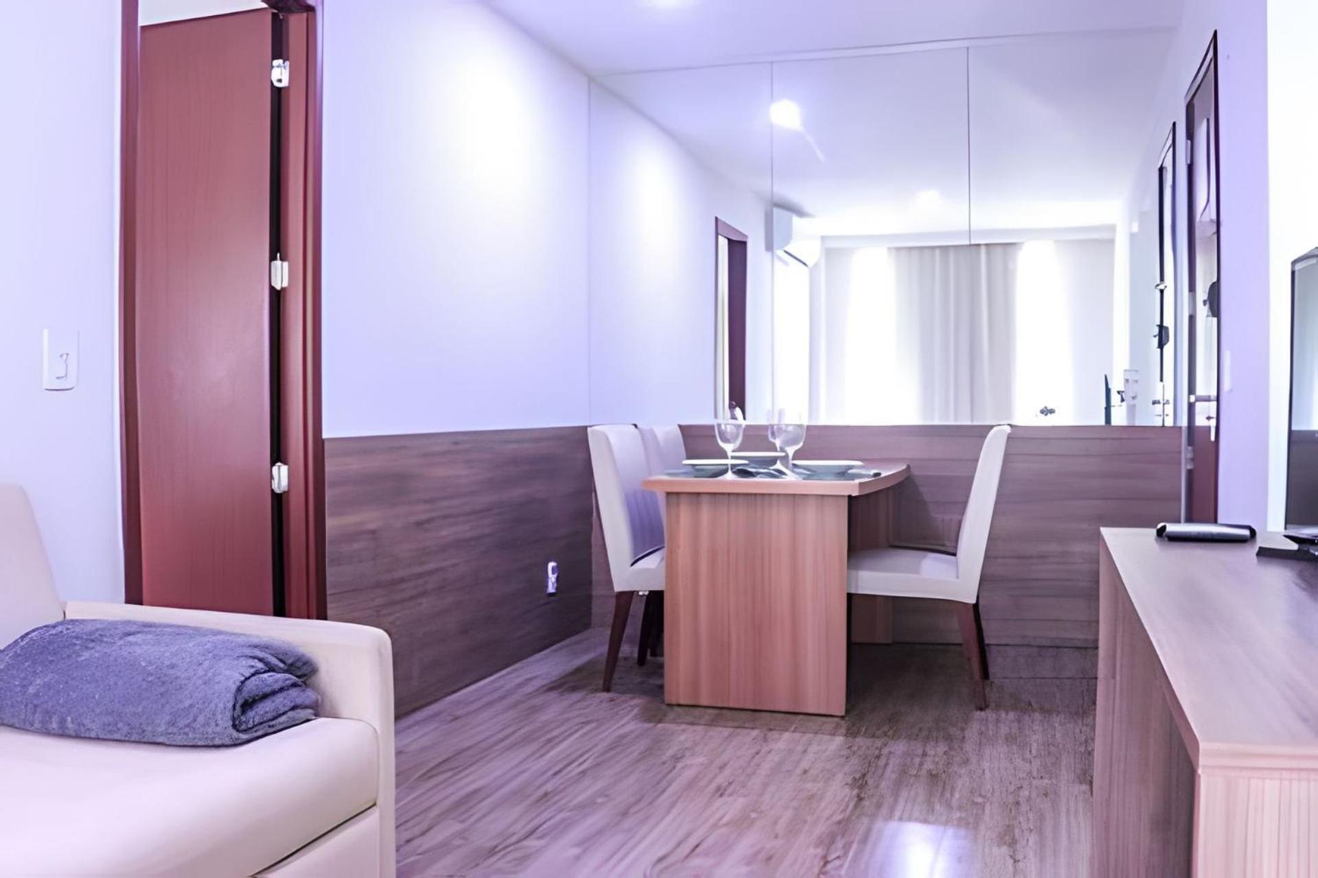 Flat Vpm - Cozinha, Varanda, Ar Cond, Estacionamento, Cama Queen, Vista Incrivel, 400mb Wi-fi, Tv Smart, Servicos De Streaming, Ducha Forte, Proximo A Barra Da Tijuca E Recreio, 10min De Carro Da Apartamento