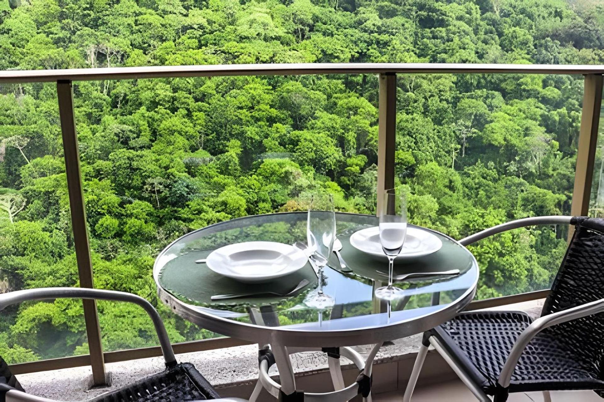 Apartamento Flat Vpm - Cozinha, Varanda, Ar Cond, Estacionamento, Cama Queen, Vista Incrivel, 400mb Wi-fi, Tv Smart, Servicos De Streaming, Ducha Forte, Proximo A Barra Da Tijuca E Recreio, 10min De Carro Da *