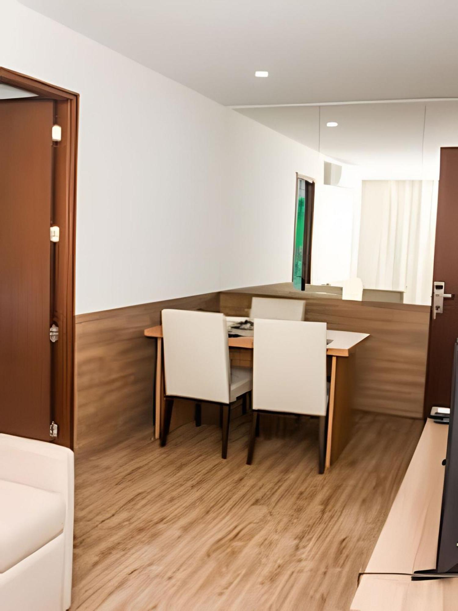 Flat Vpm - Cozinha, Varanda, Ar Cond, Estacionamento, Cama Queen, Vista Incrivel, 400mb Wi-fi, Tv Smart, Servicos De Streaming, Ducha Forte, Proximo A Barra Da Tijuca E Recreio, 10min De Carro Da * Rio de Janeiro