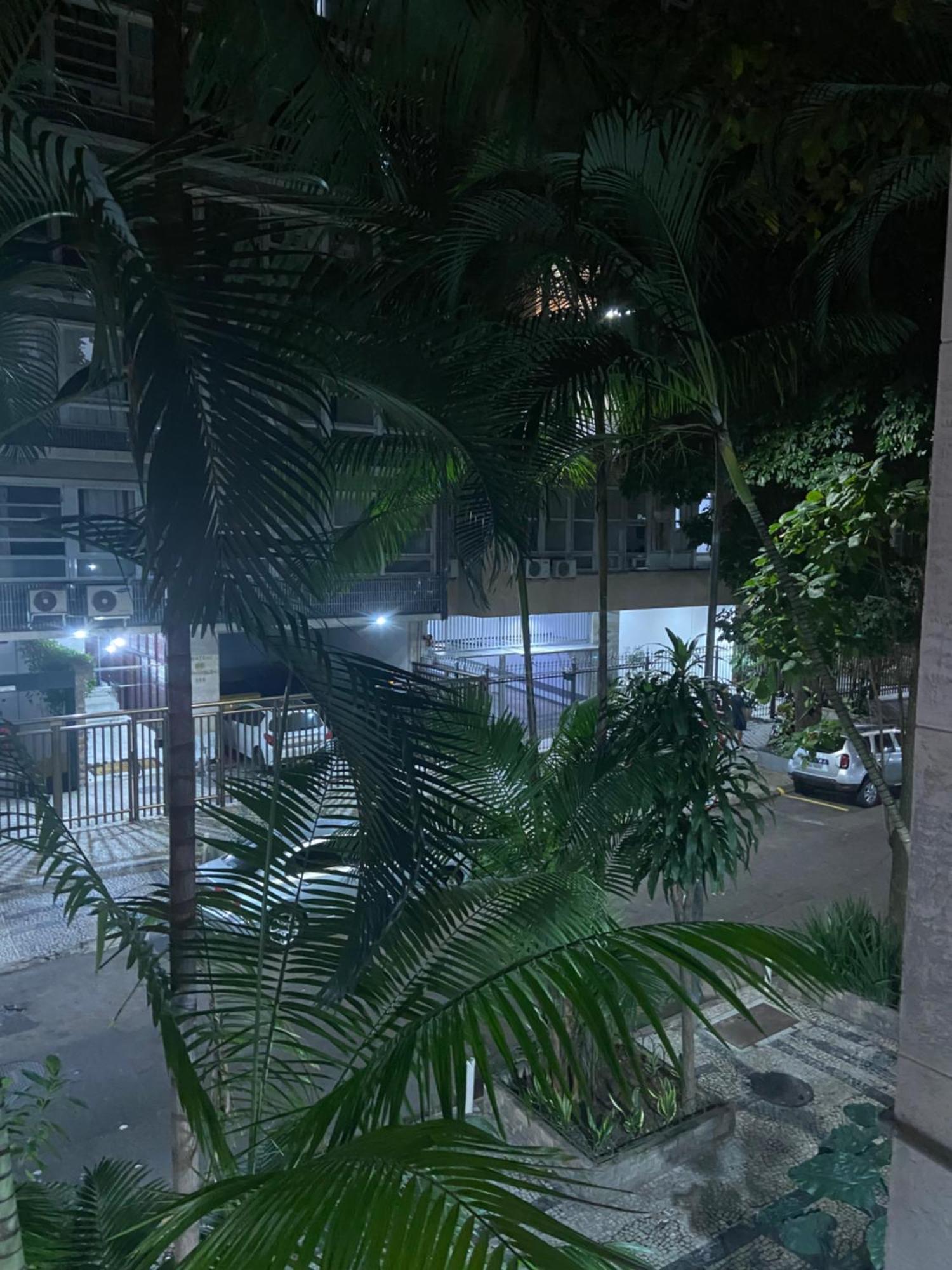 Apartamento Excelente 2 Quartos Copacabana Bem Localizado *