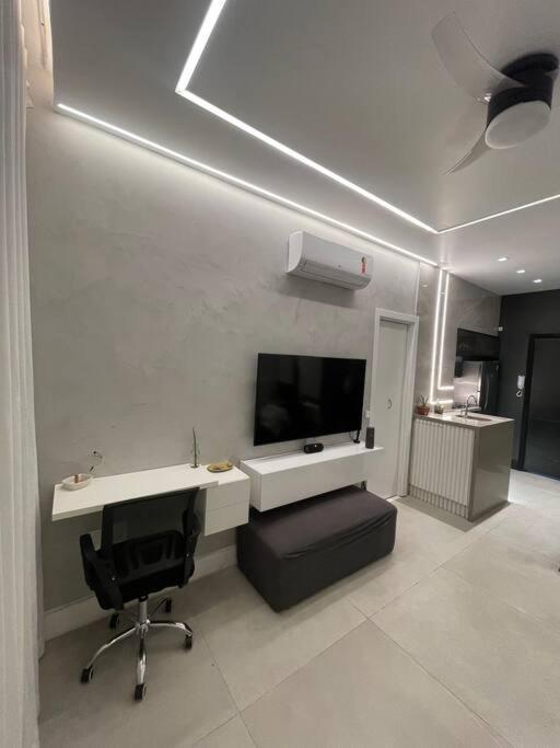 Apartamento Zona Sul Laranjeiras Rj *