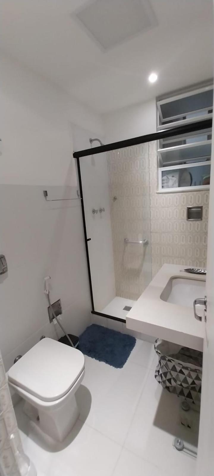 Apartamento Em Copacabana - Rj *