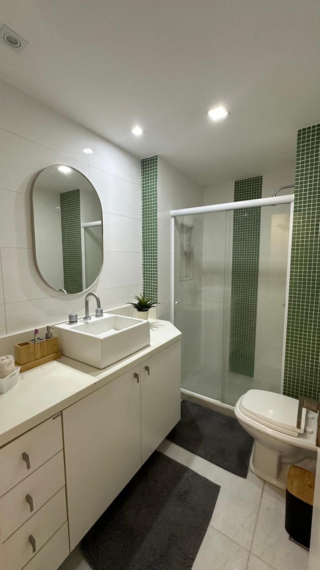 Apartment Lindo Apto No Lugar Da Barra Da Tijuca! Com Uma Vista De Tirar O Folego, Frente O Mar! Totalmente Equipado E Decorado Ao Lado Dos Melhores E Quiosques Da Barra! Portaria 24h, Piscina, Sauna, Jacuzzi, Academia, Garagem, Wi-fi, Lavan Rio de Janeiro