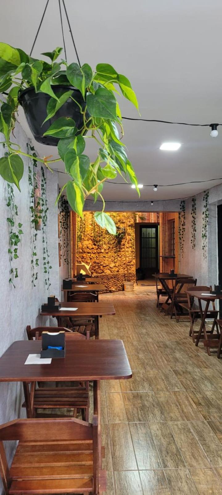 Casa Do Adriano Hostel *