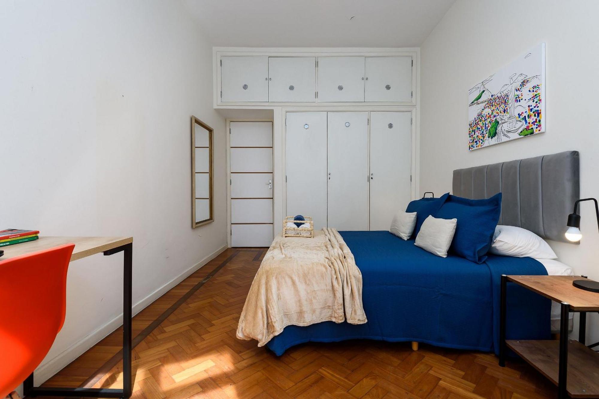 Apartamento Omar Do Rio - Tn 239/301: Grande P/ Até 10 Pessoas, Internet 240mbps, Workstation, Smart Tv, 100 Metros Do Metrô E 500metros Da De Copacabana Rio de Janeiro