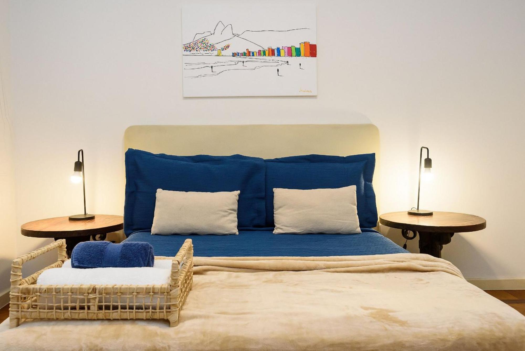 Apartamento Omar Do Rio - Tn 239/301: Grande P/ Até 10 Pessoas, Internet 240mbps, Workstation, Smart Tv, 100 Metros Do Metrô E 500metros Da De Copacabana Rio de Janeiro