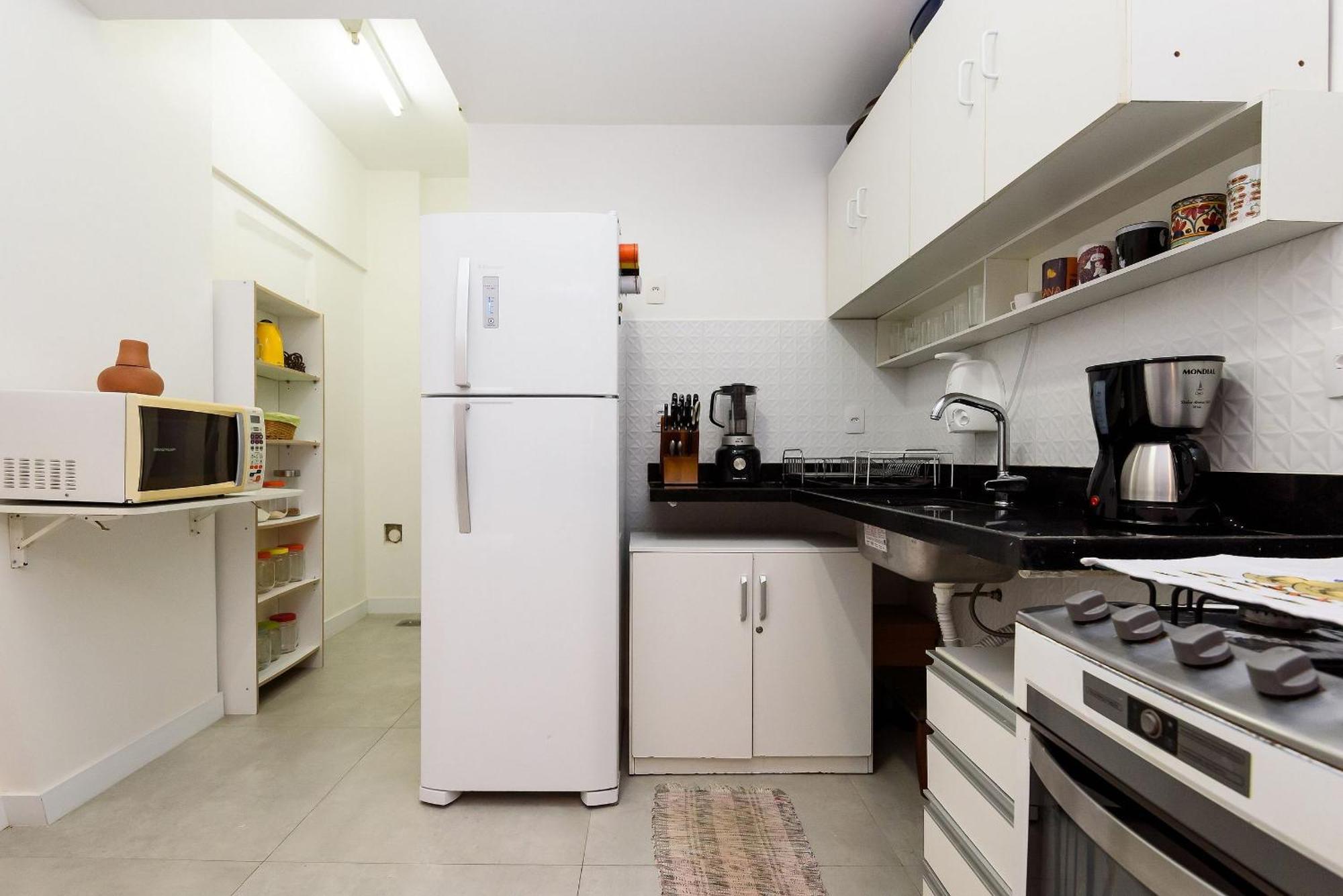 Omar Do Rio - Bt82/108: Apto Moderno C/2qtos, Garagem, Internet 250mbps, Smart Tv, 05 Minutos Andando Da De Ipanema E Do Metrô