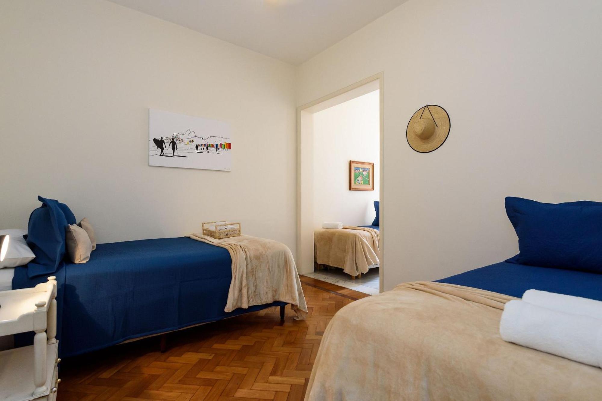 Apartamento Omar Do Rio - Tn 239/301: Grande P/ Até 10 Pessoas, Internet 240mbps, Workstation, Smart Tv, 100 Metros Do Metrô E 500metros Da De Copacabana