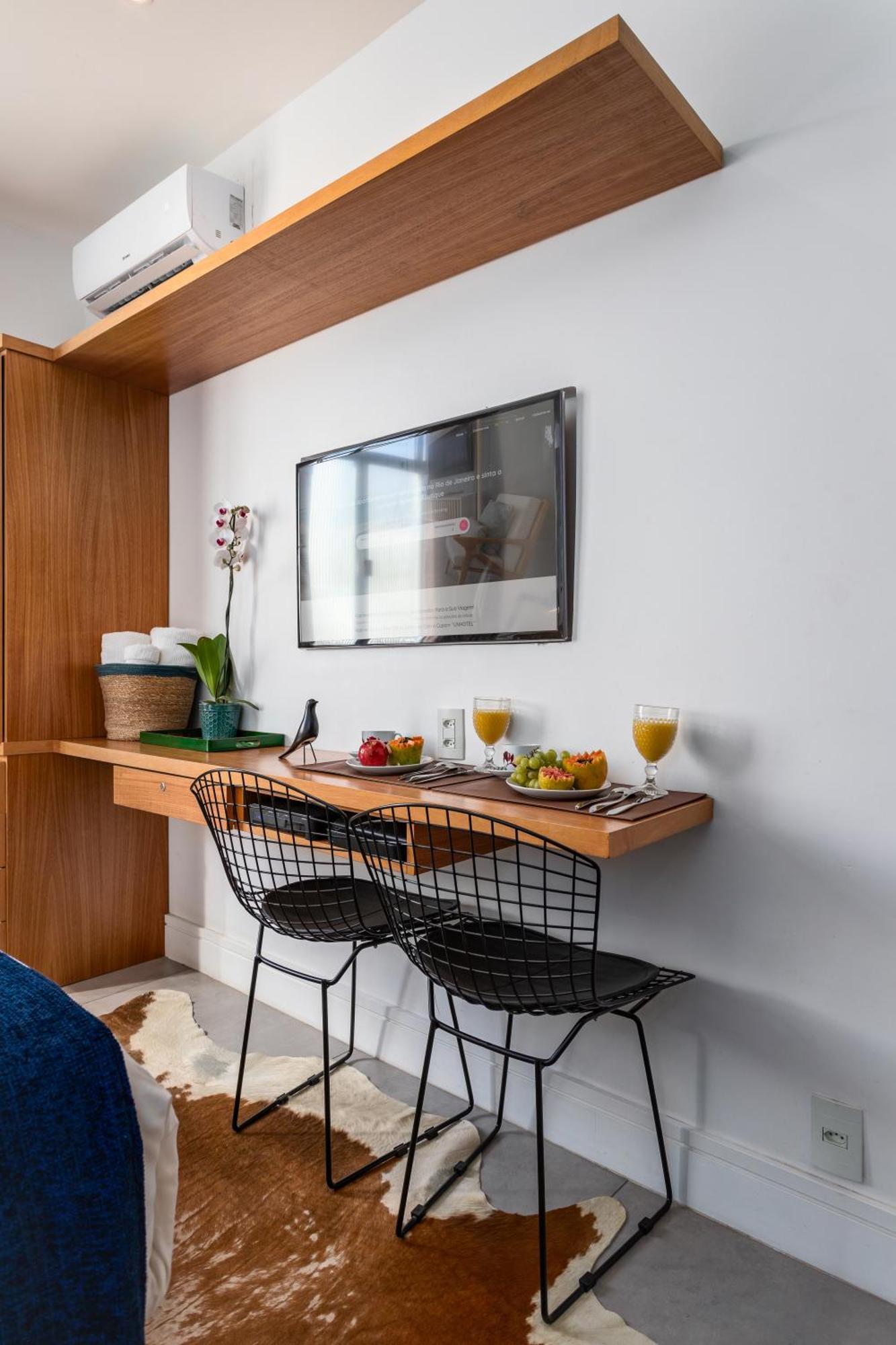 Unhotel - De Temporada Na Avenida Atlântica, Copacabana - Posto 6 *