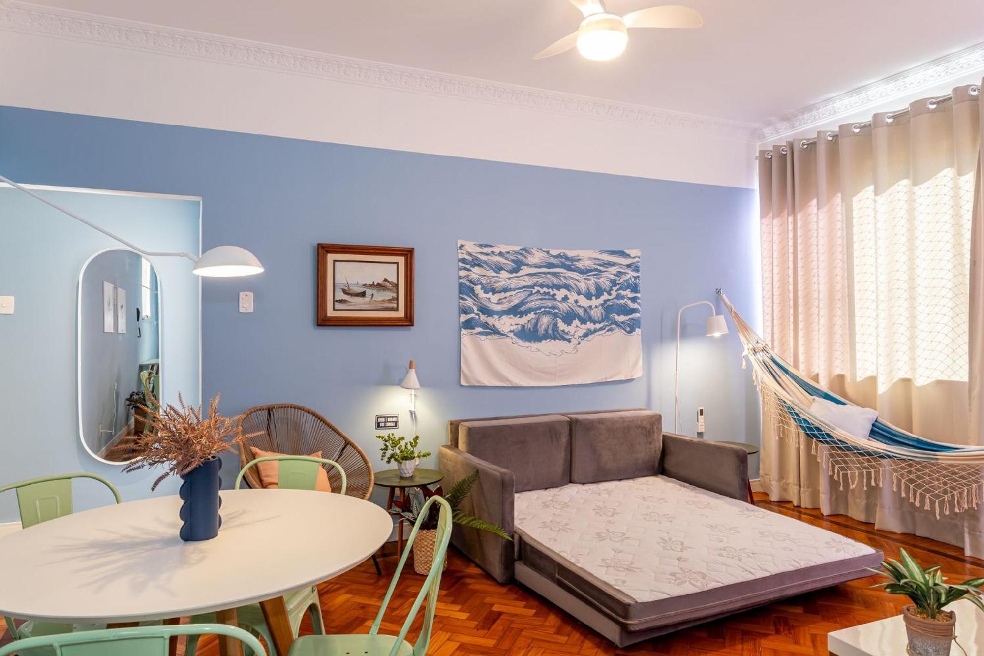 Apartamento 2qtos Com Vista Mar Em Copacabana | A 2936/1202 *