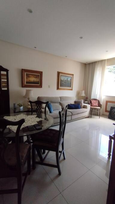 Apartamento Charmoso Em Copacabana! *