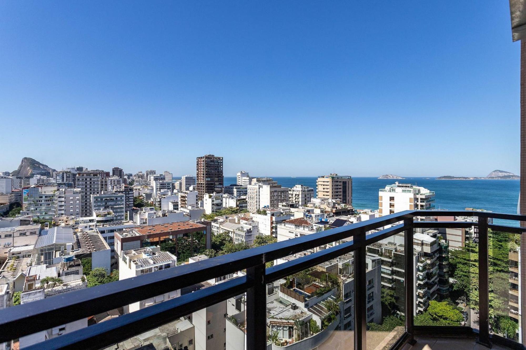2 Suites, Vista O Mar E Cristo *