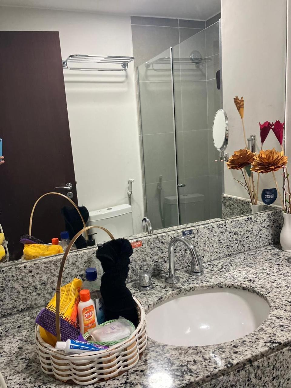 Apartamento Flat Com Varanda-via Premiere-barra Olimpica-riocentro