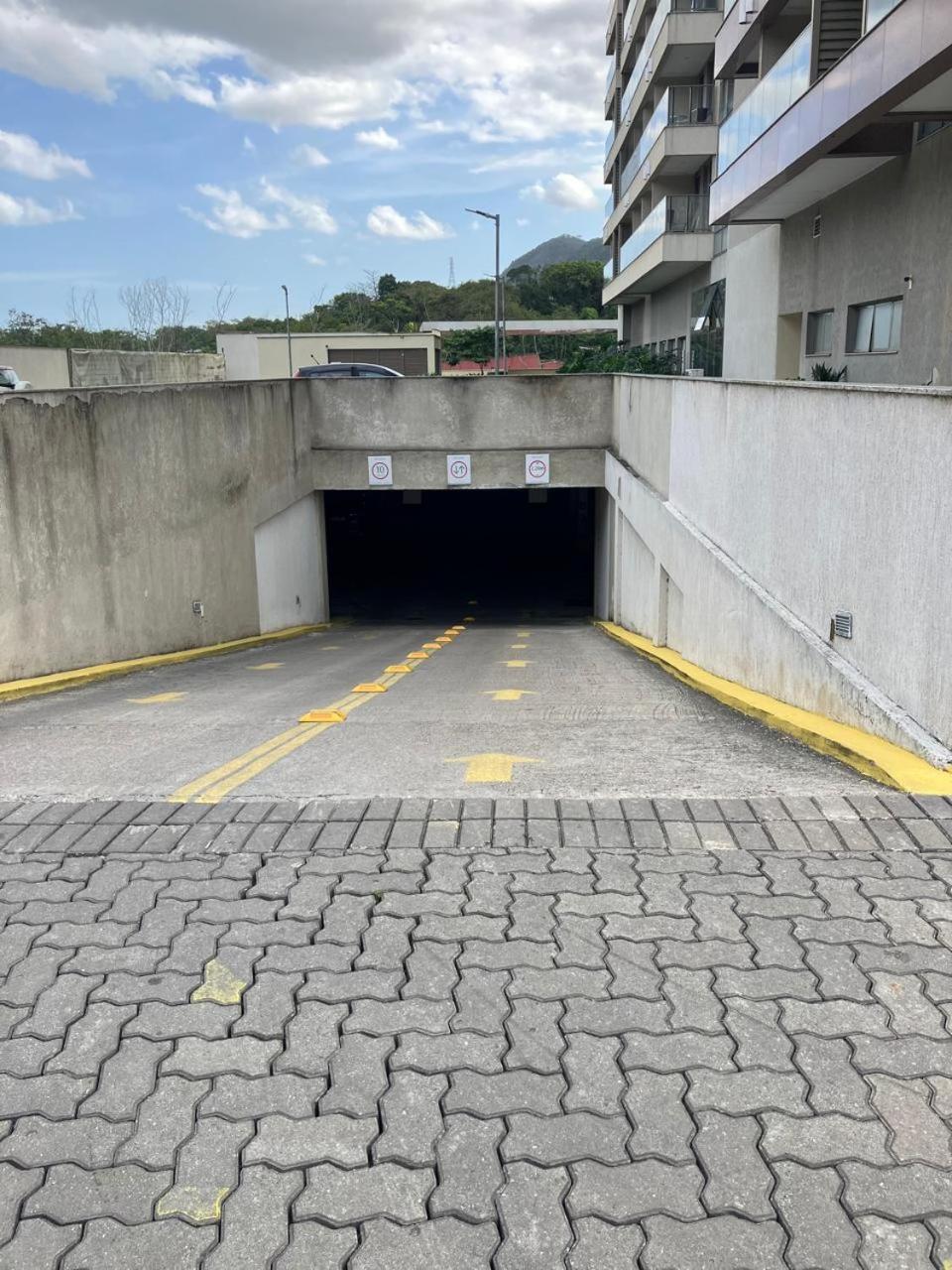 Flat Com Varanda-via Premiere-barra Olimpica-riocentro Rio de Janeiro