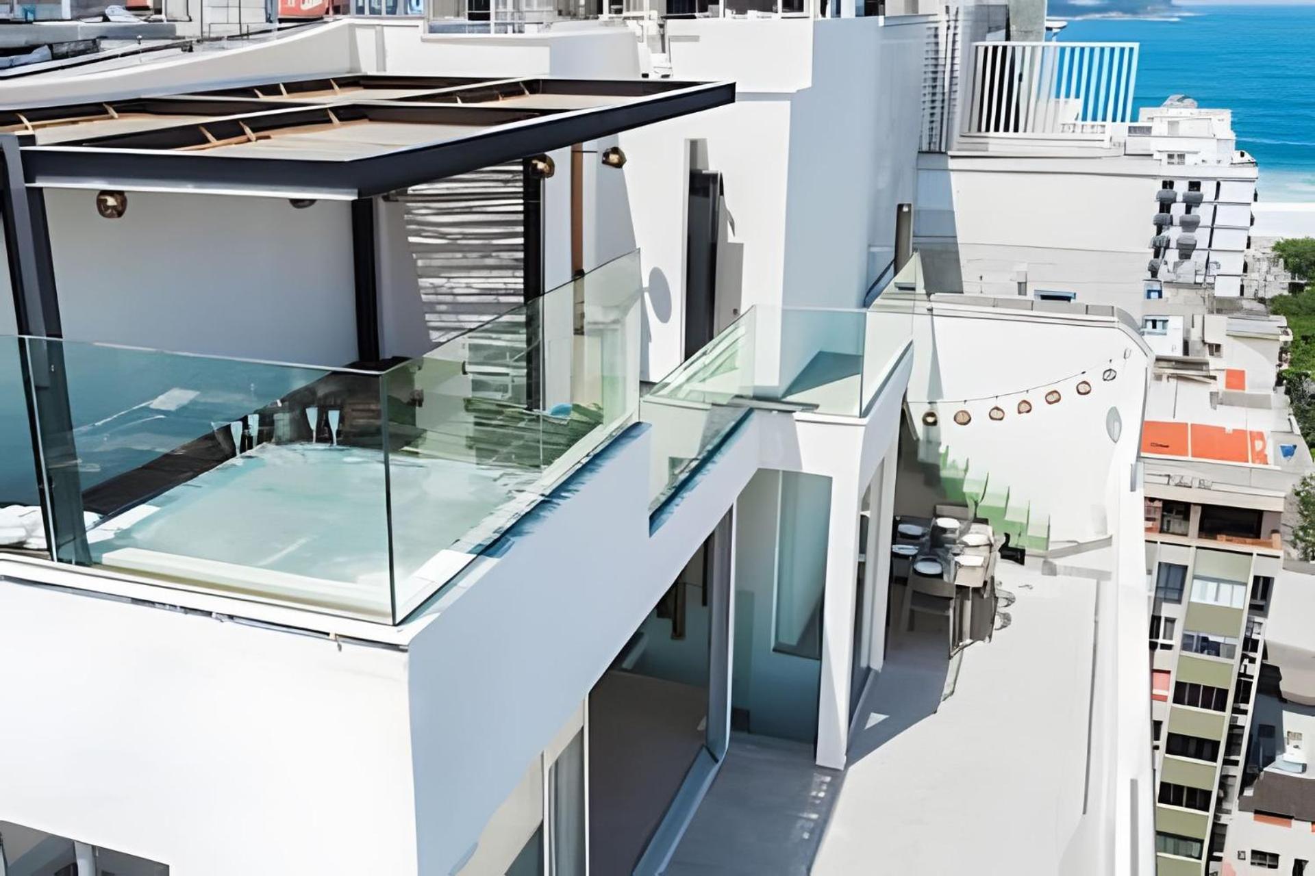 Apartamento Cobertura Alugar Em Ipanema Com 2 Quartos, Vista Cinematografica, Terraco E Jacuzzi Rio de Janeiro