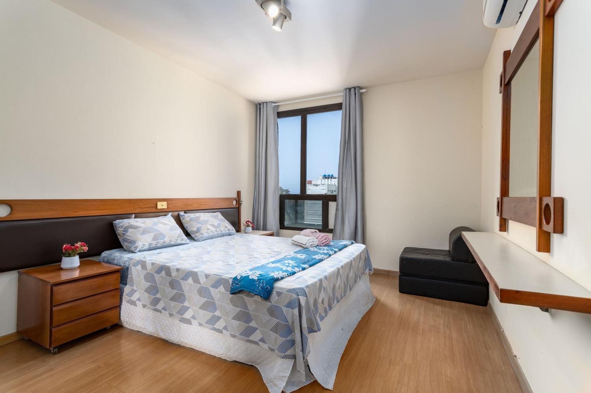 Apartamento Real Copacabana - 1618 - Piscina E Varanda Com Vista Rio de Janeiro