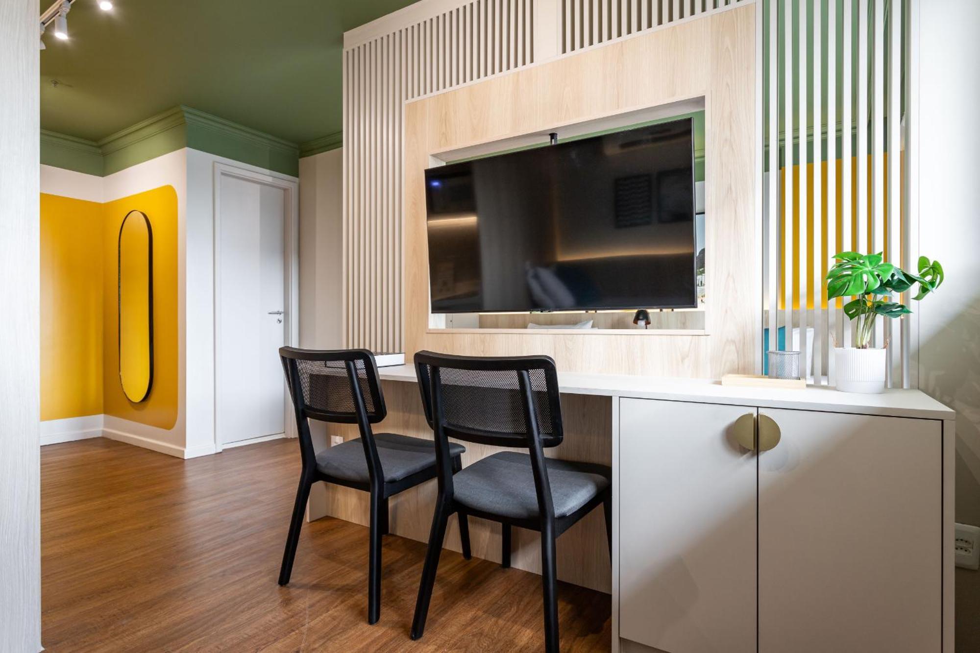 Pineapples Bpremium - Excelentes Guest house