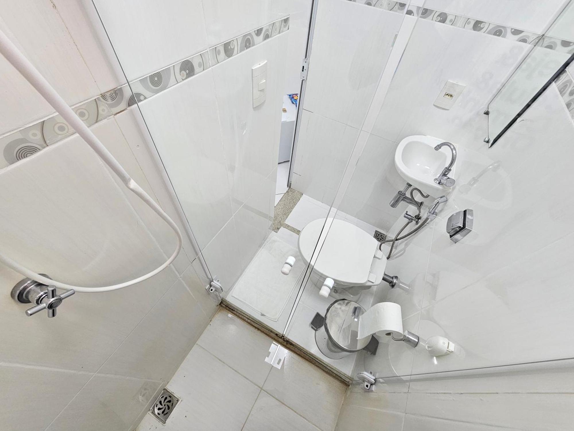Quarto em Acomodações Particulares Privativo Em *