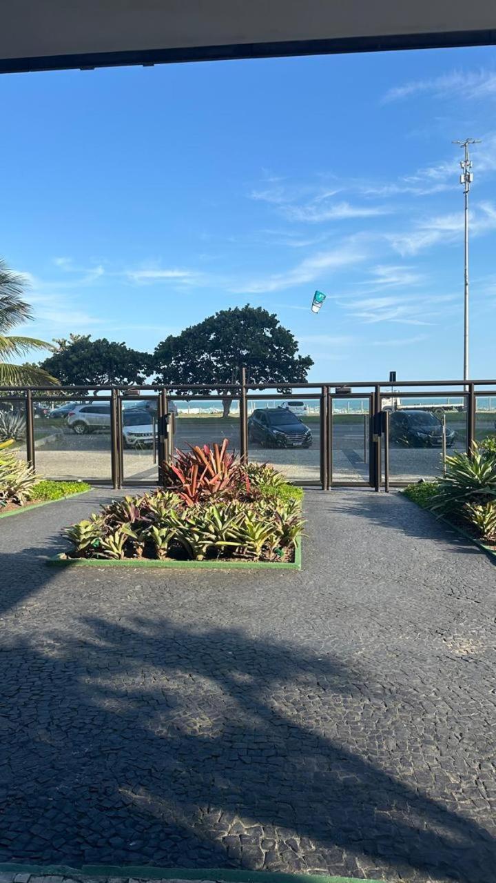 Apartment Lindo Apto No Lugar Da Barra Da Tijuca! Com Uma Vista De Tirar O Folego, Frente O Mar! Totalmente Equipado E Decorado Ao Lado Dos Melhores E Quiosques Da Barra! Portaria 24h, Piscina, Sauna, Jacuzzi, Academia, Garagem, Wi-fi, Lavan