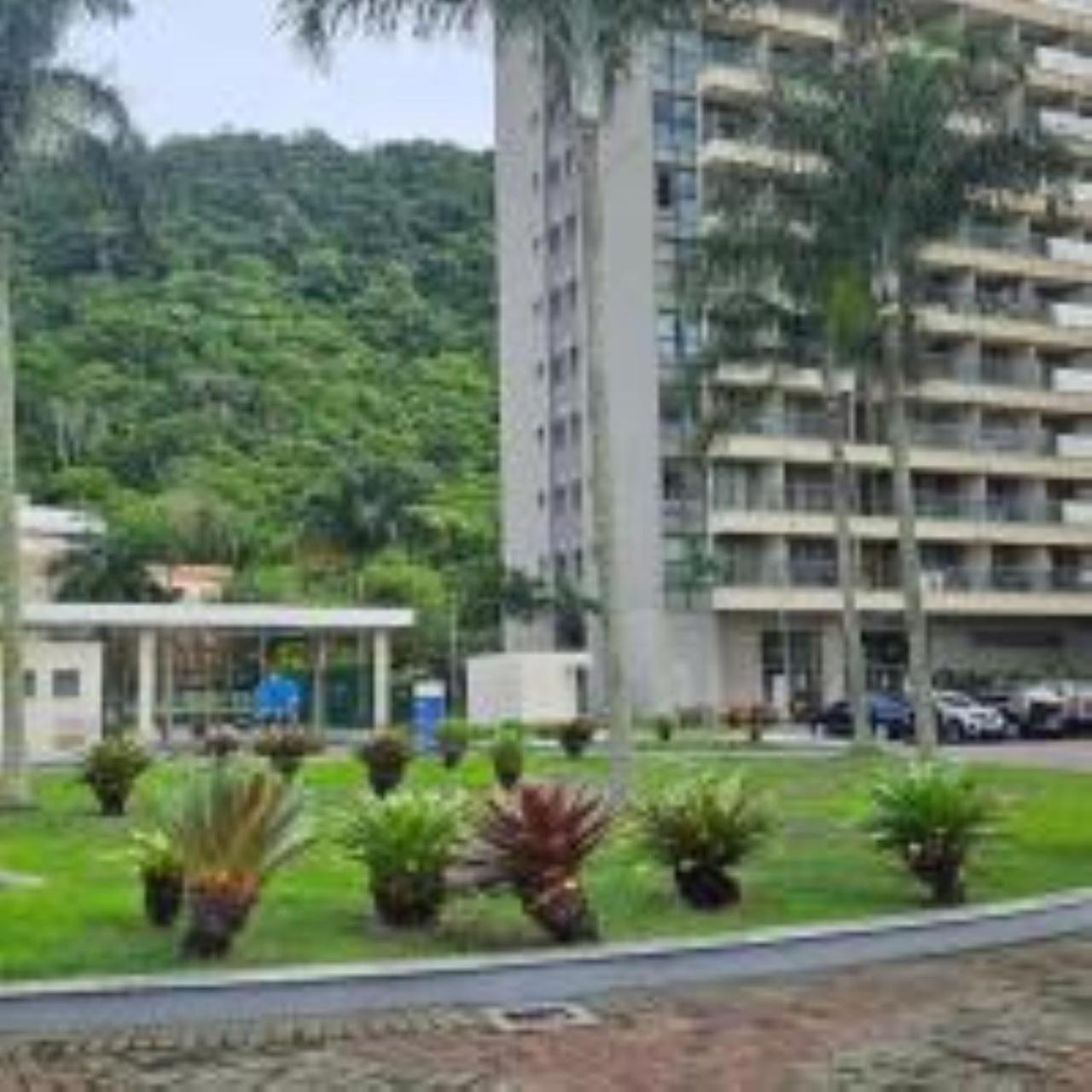 Apartamento Flat Com Varanda-via Premiere-barra Olimpica-riocentro