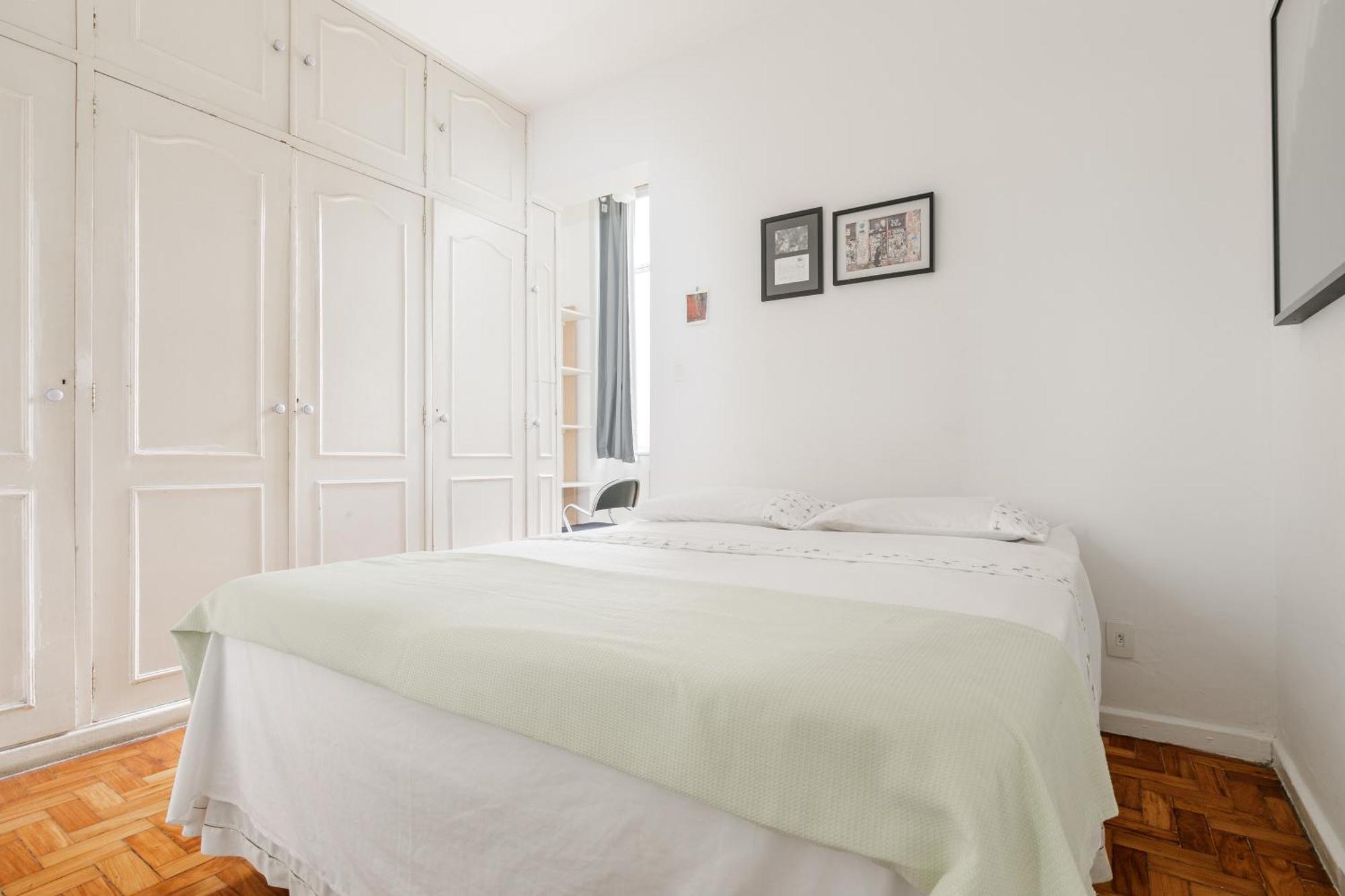 Superb Location In Ipanema With 3 Bedrooms Apartment