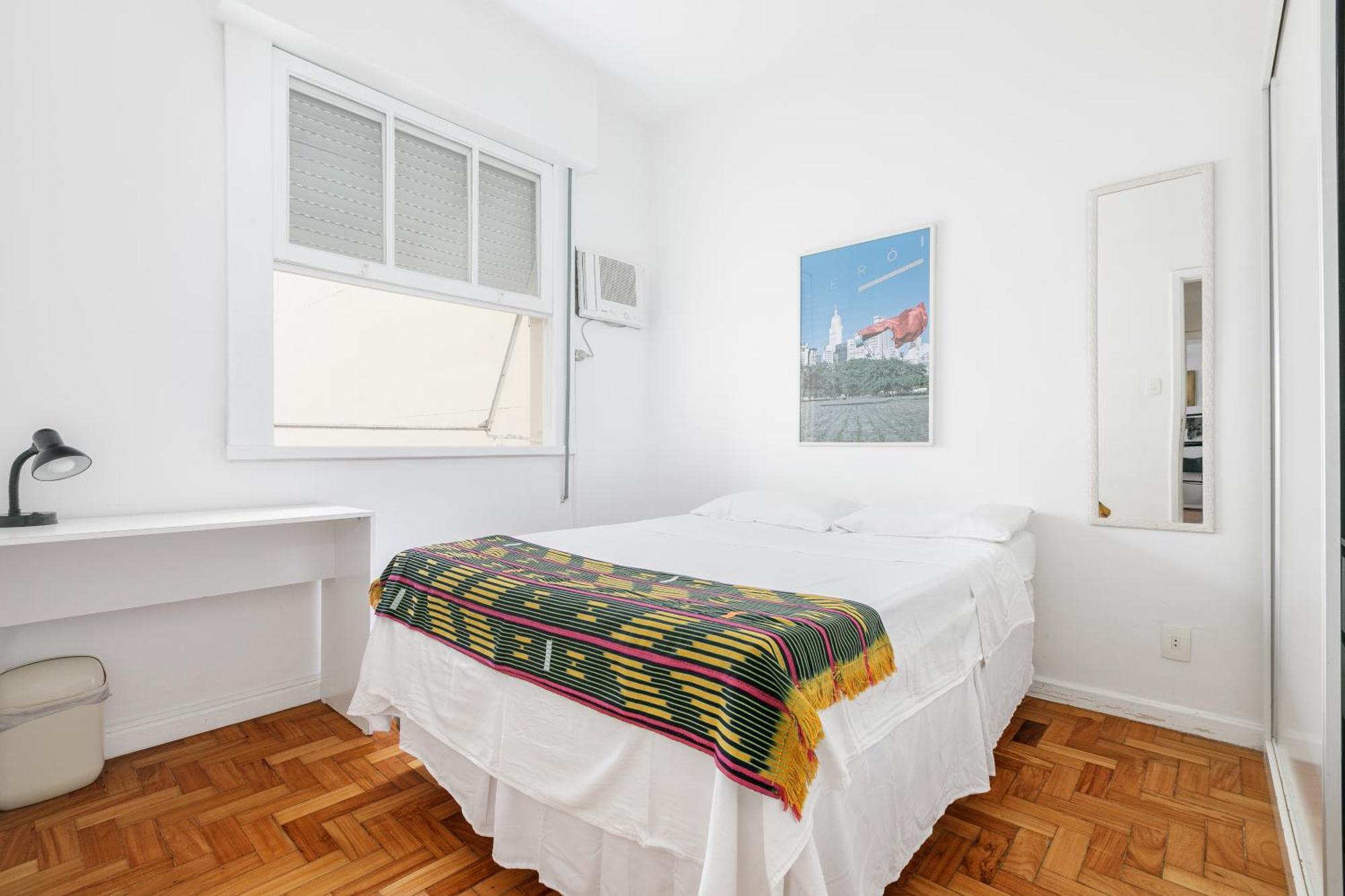 Apartment Superb Location In Ipanema With 3 Bedrooms