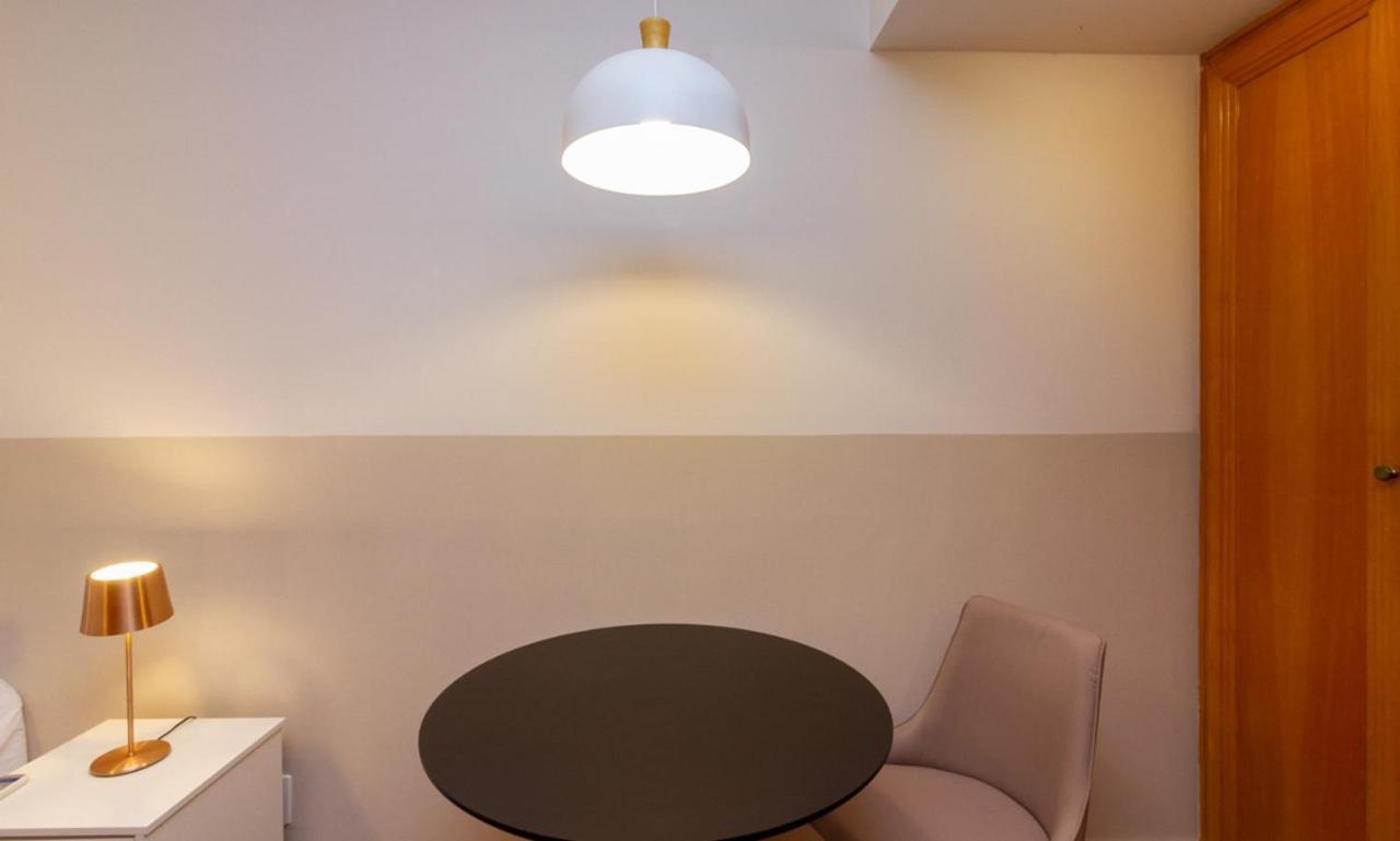 Apartment Tabas - Espacoso Ape No Leblon - Lb0005