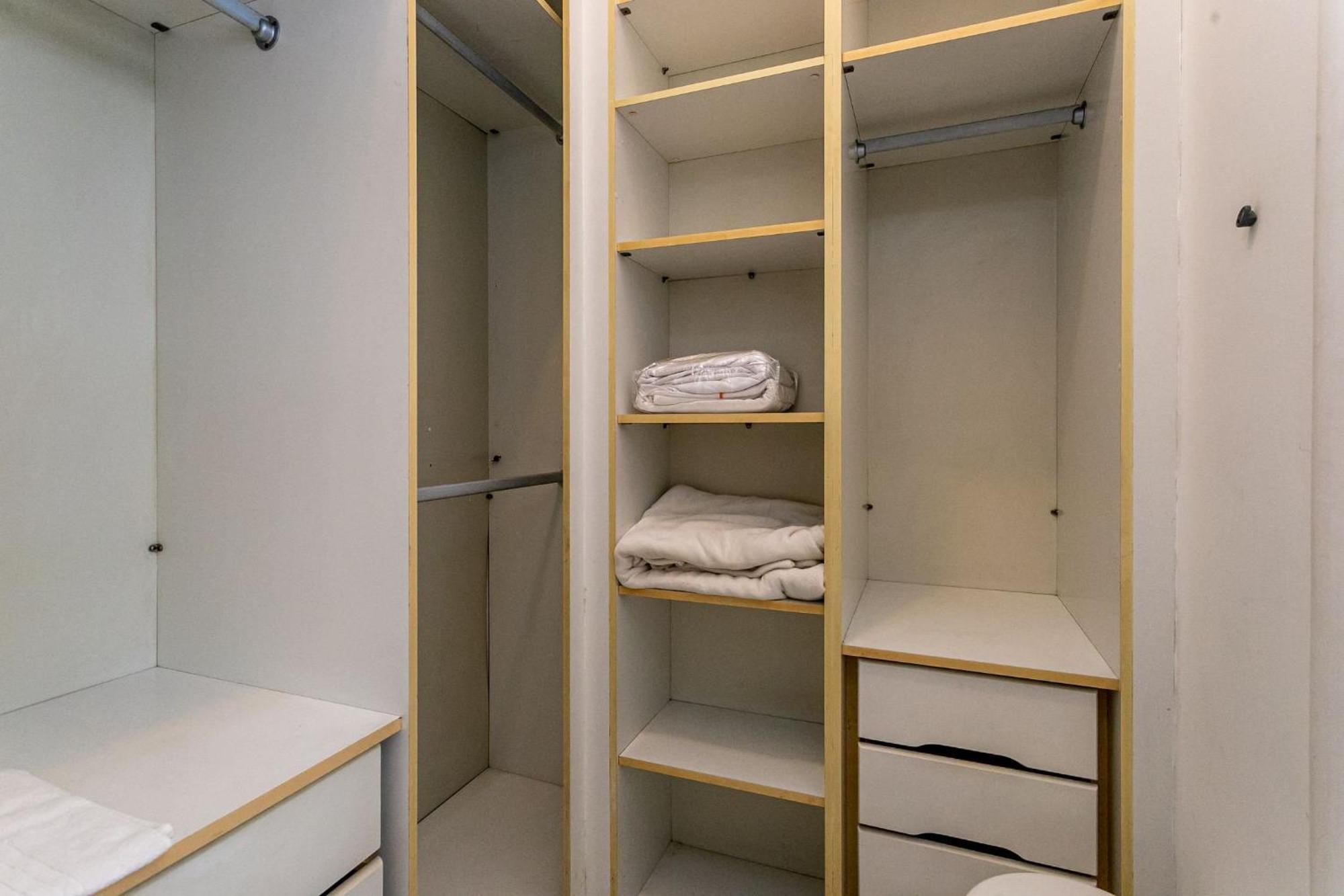 Apartamento Copacabana Com Garagem, Office, Closet - Luxo, Conforto E Lazer. *