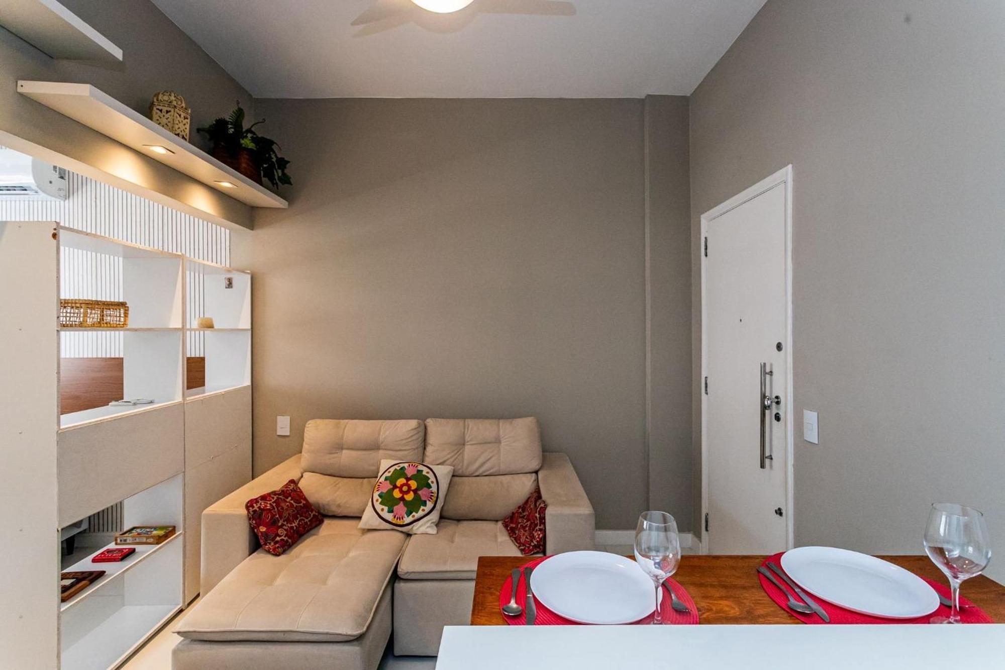 Apartamento Copacabana Com Garagem, Office, Closet - Luxo, Conforto E Lazer.
