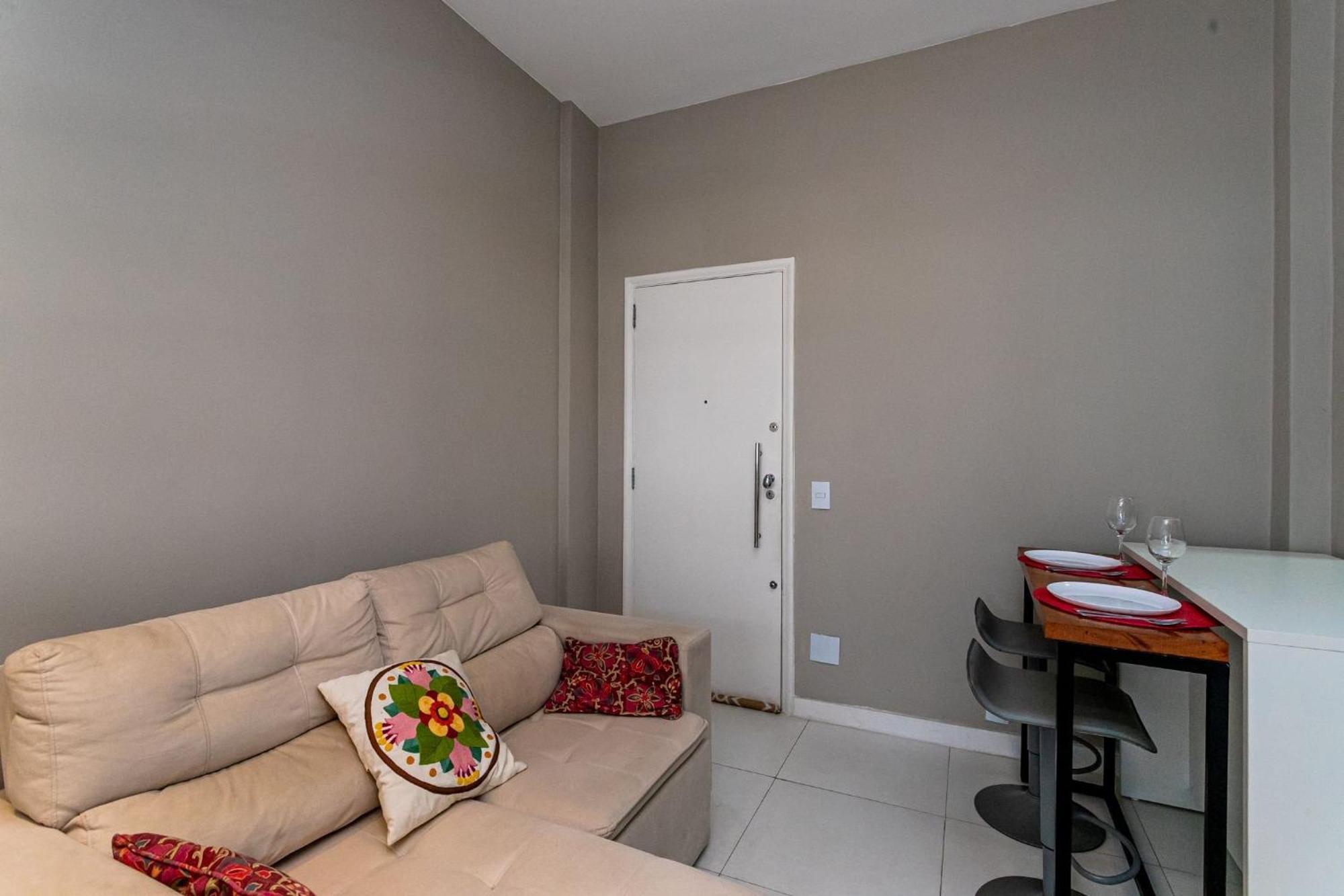 Apartamento Copacabana Com Garagem, Office, Closet - Luxo, Conforto E Lazer. *