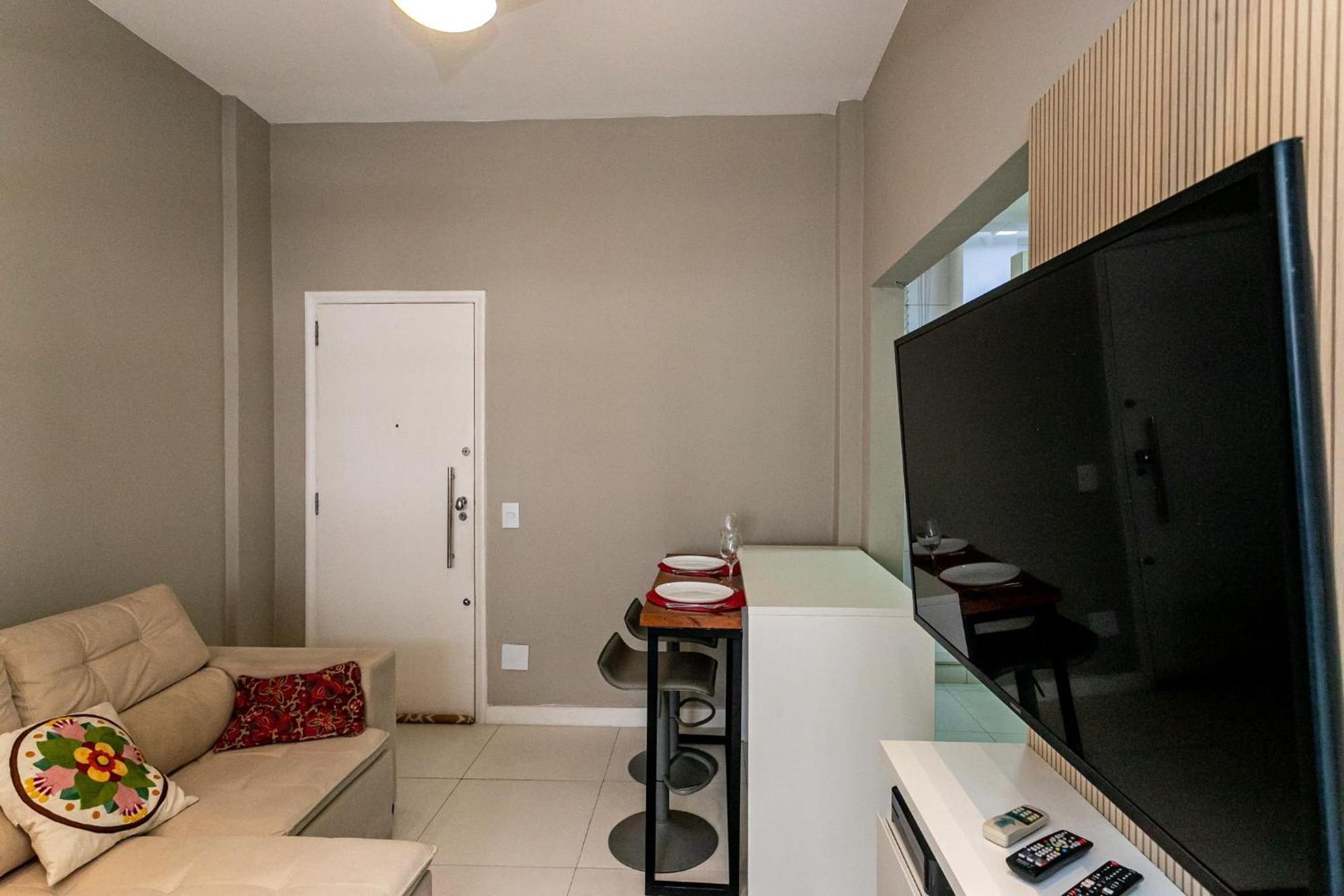 Copacabana Com Garagem, Office, Closet - Luxo, Conforto E Lazer. * Rio de Janeiro