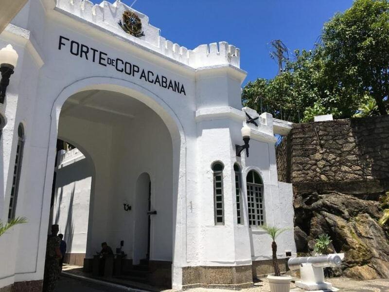 Copacabana Com Garagem, Office, Closet - Luxo, Conforto E Lazer. Apartamento Rio de Janeiro
