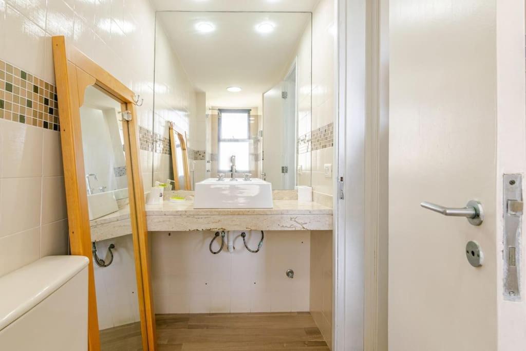 Apartamento Incrivel Vista Mar Pe Na Areia Barra Tijuca Luxo *