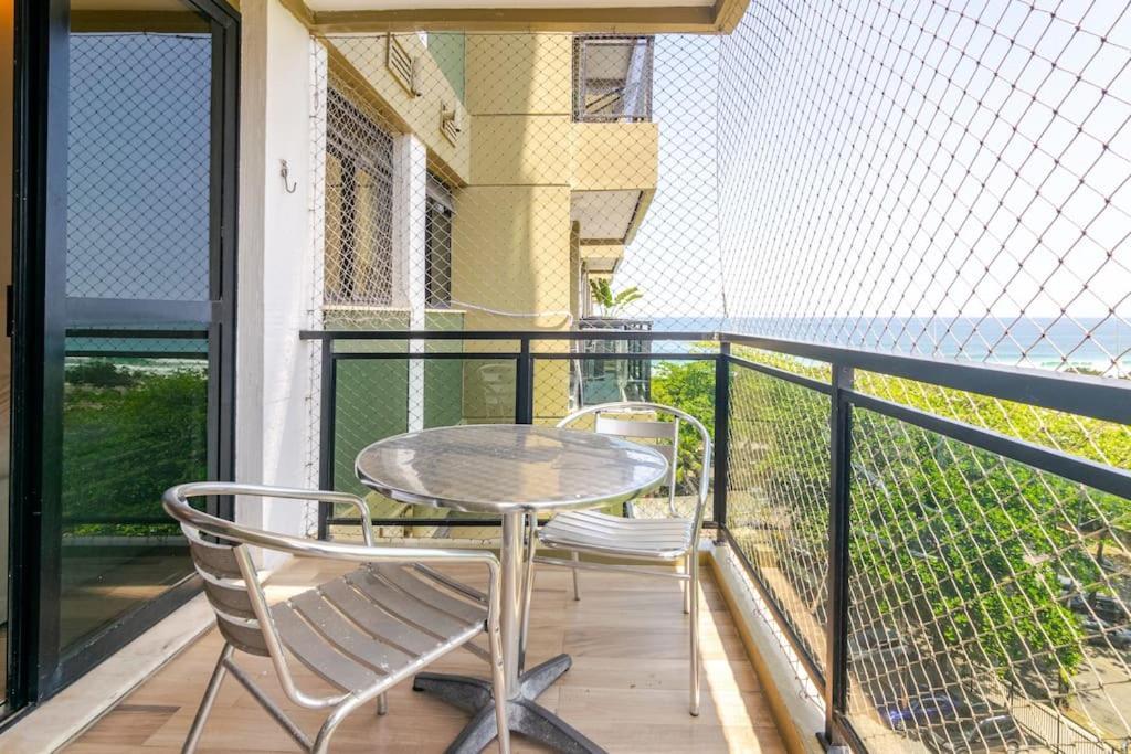 Apartamento Incrivel Vista Mar Pe Na Areia Barra Tijuca Luxo Rio de Janeiro