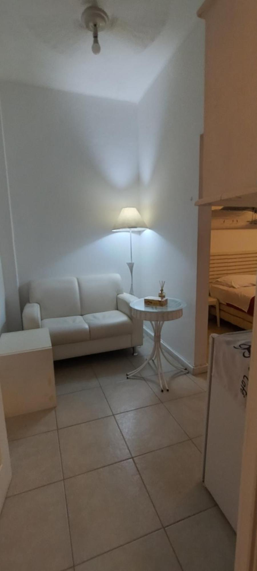 Um Cantinho No Leblon * Rio de Janeiro