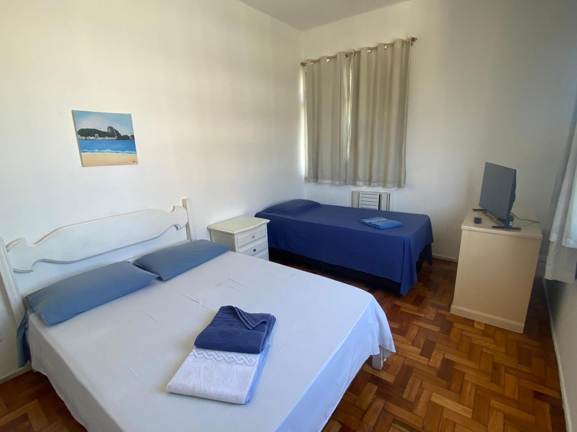 Copacabana Oceanview Suites: High-floor Retreat With Modern Comforts Apartment *