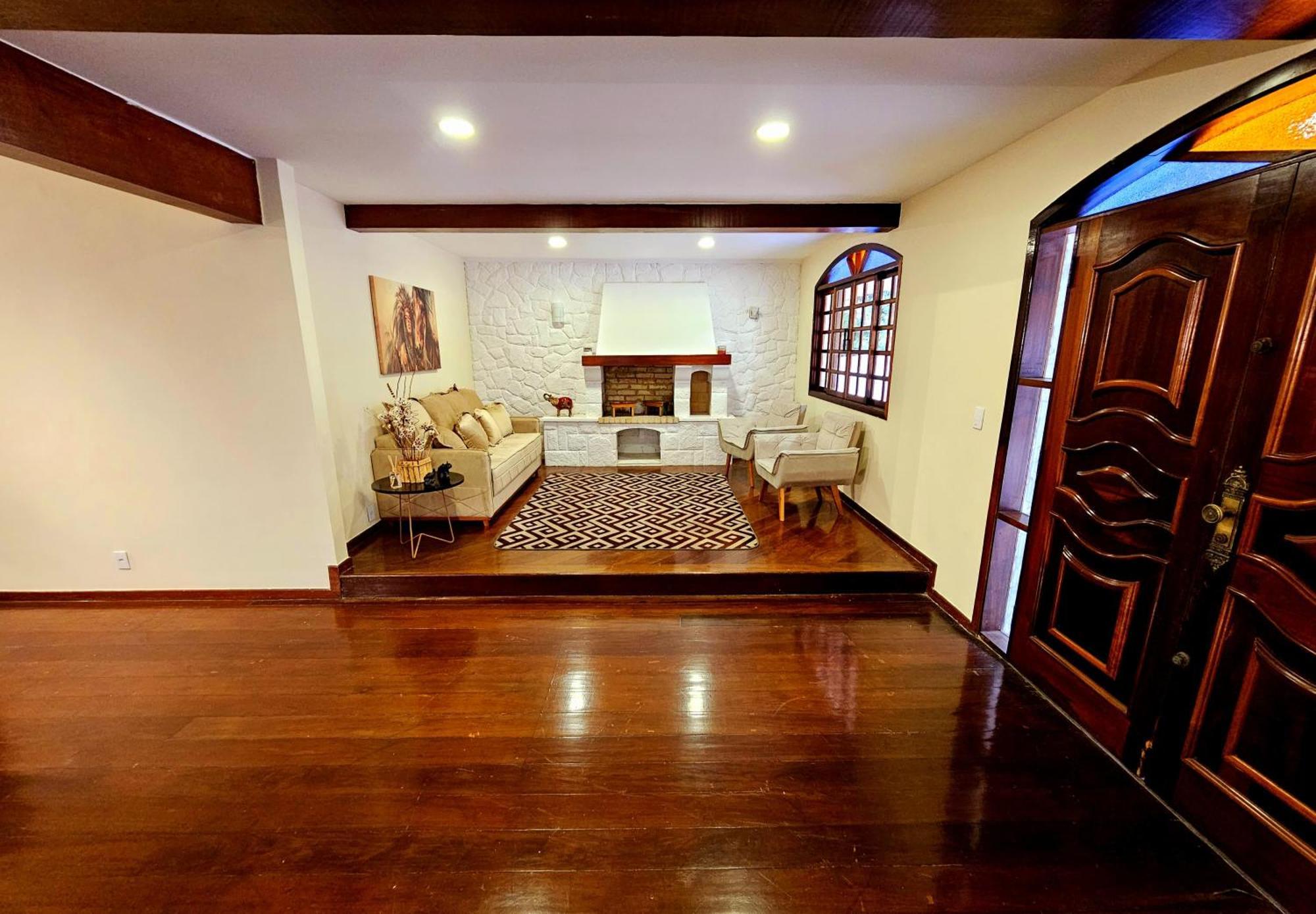 Mansao Passaredo Holiday home *